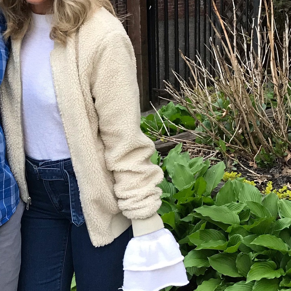Offwhite fuzz jacket